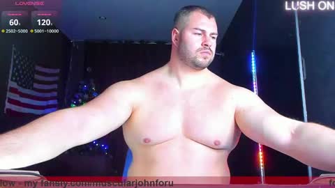 Snapshot of muscularjohnforu chatting on January 30, 4:02 pm click icon for peach online show from January 30, 4:02 pm