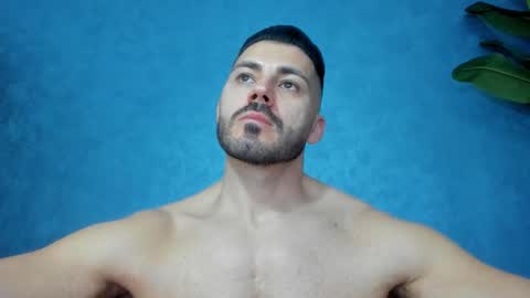 muscularmaster onlyfans online show from March 11, 10:38 pm