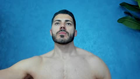 Snapshot of muscularmaster chatting on April 21, 8:53 am muscularmaster onlyfans online show from April 21, 8:53 am