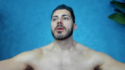 Snapshot of muscularmaster chatting on April 24, 9:50 pm muscularmaster onlyfans online show from April 24, 9:50 pm