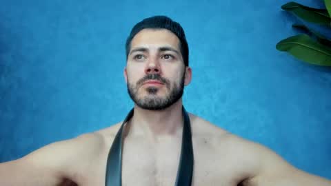 Snapshot of muscularmaster chatting on April 25, 9:34 pm muscularmaster onlyfans online show from April 25, 9:34 pm