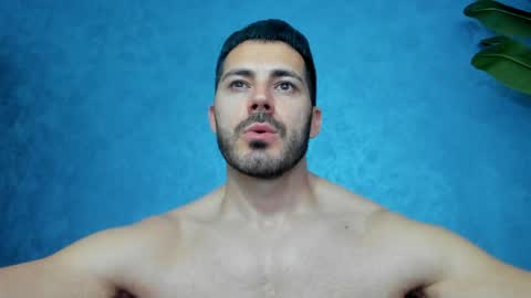 Snapshot of muscularmaster chatting on May 19, 10:38 pm muscularmaster onlyfans online show from May 19, 10:38 pm