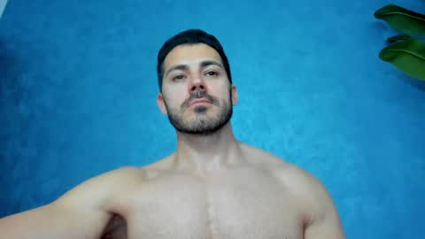 Snapshot of muscularmaster chatting on May 22, 9:42 pm muscularmaster onlyfans online show from May 22, 9:42 pm