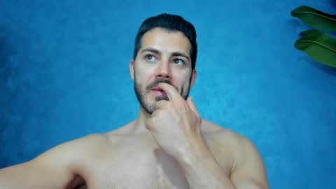 Snapshot of muscularmaster chatting on May 26, 9:33 pm muscularmaster onlyfans online show from May 26, 9:33 pm