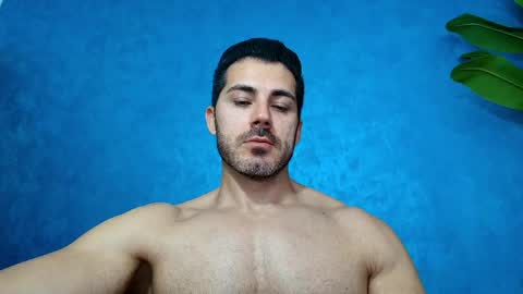 Snapshot of muscularmaster chatting on May 29, 9:35 pm muscularmaster onlyfans online show from May 29, 9:35 pm