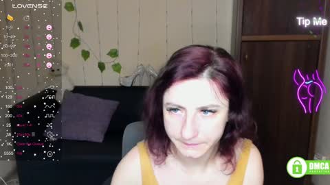 Snapshot of muse_kitty_jenia chatting on January 31, 2:04 am Jenya online show from January 31, 2:04 am