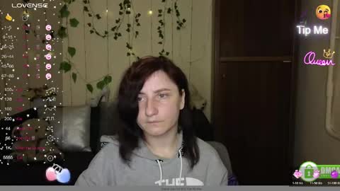 Snapshot of muse_kitty_jenia chatting on April 18, 7:07 pm Jenya online show from April 18, 7:07 pm