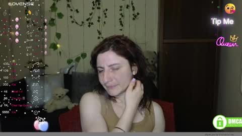Snapshot of muse_kitty_jenia chatting on May 9, 6:02 pm Jenya online show from May 9, 6:02 pm