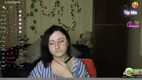 Snapshot of muse_kitty_jenia chatting on June 18, 9:14 am Jenya online show from June 18, 9:14 am