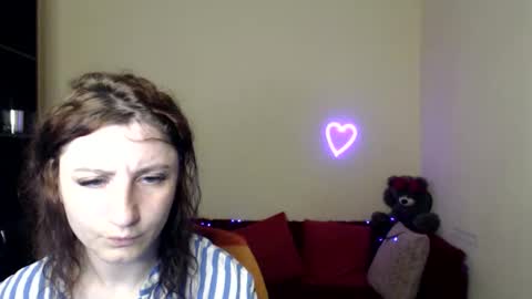 Snapshot of muse_kity_jeneva chatting on May 25, 5:24 am Jeneva online show from May 25, 5:24 am