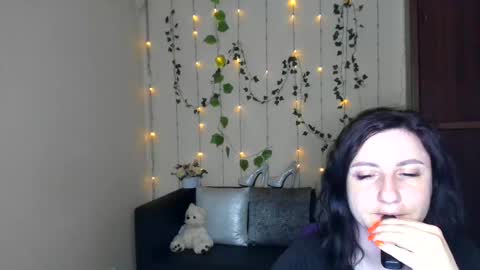 Snapshot of muse_kity_jeneva chatting on June 7, 5:27 pm Jeneva online show from June 7, 5:27 pm