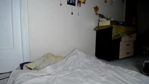 Snapshot of muse_online chatting on December 21, 4:09 am Muse Ali online show from December 21, 4:09 am