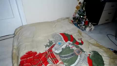 Snapshot of muse_online chatting on December 23, 5:43 pm Muse Ali online show from December 23, 5:43 pm