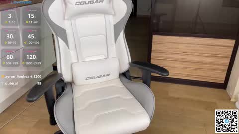 Snapshot of museleks chatting on February 27, 6:50 am Aleksa online show from February 27, 6:50 am