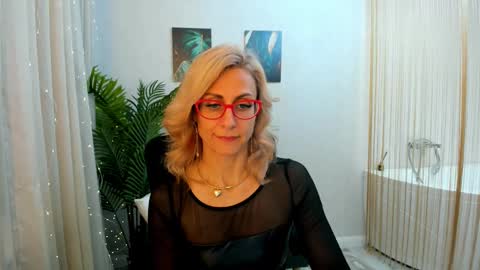 Diana online show from March 7, 5:38 pm