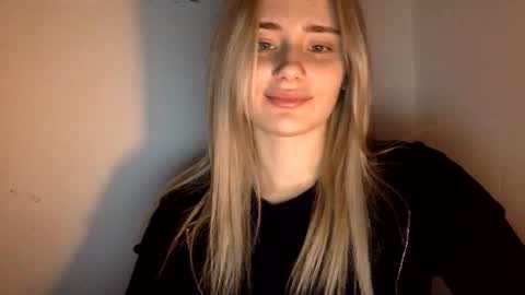 musescorner online show from March 18, 5:49 pm