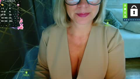 Lana online show from June 5, 10:32 am