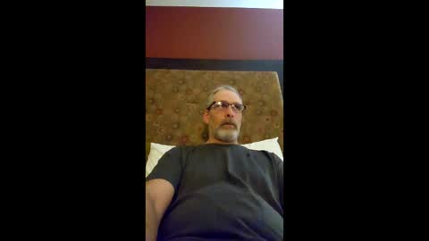 Snapshot of mustang_daddy chatting on January 8, 12:51 pm 307MountainMan online show from January 8, 12:51 pm