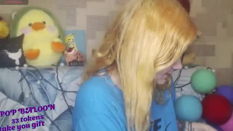 Snapshot of mustardgirl chatting on April 13, 9:42 pm ZZ TOP online show from April 13, 9:42 pm
