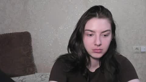 cute couple online show from March 29, 1:11 pm