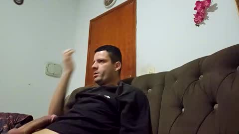 Snapshot of mwmgaara chatting on November 9, 10:41 pm mwmgaara online show from November 9, 10:41 pm