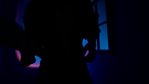 Snapshot of mx_anouk_divine chatting on October 19, 4:57 am Mx. Anouk Divine online show from October 19, 4:57 am