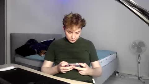 Snapshot of mxmplay chatting on June 10, 11:57 pm alexplay online show from June 10, 11:57 pm