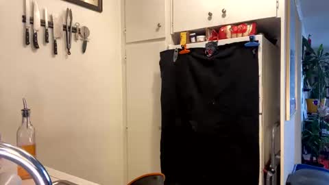 Snapshot of mxscary chatting on February 20, 8:25 pm mxscary online show from February 20, 8:25 pm