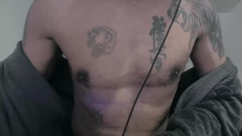 Snapshot of my432687 chatting on March 9, 12:42 am my432687 online show from March 9, 12:42 am