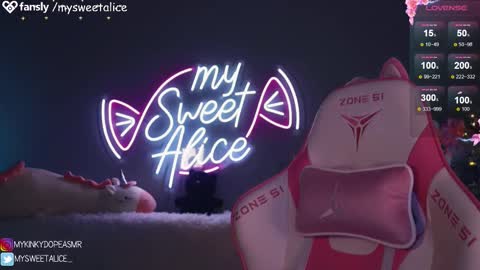 Snapshot of my__sweet__alice chatting on November 21, 3:44 pm mysweetalice online show from November 21, 3:44 pm