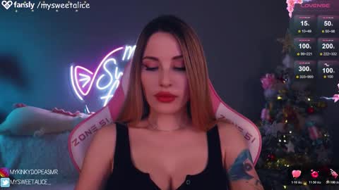 Snapshot of my__sweet__alice chatting on November 30, 3:49 pm mysweetalice online show from November 30, 3:49 pm