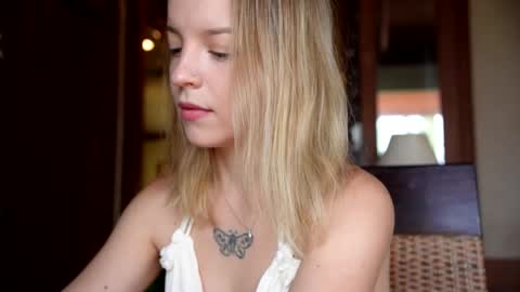 Snapshot of my_mia_ chatting on April 26, 6:55 am MIA I will be here Monday Wednesday Thursday Saturday online show from April 26, 6:55 am