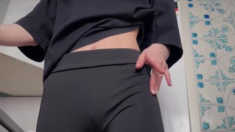 Snapshot of my_ninja_girl chatting on February 6, 11:57 am JIN online show from February 6, 11:57 am