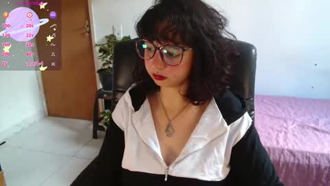 myamillor online show from October 22, 11:10 am