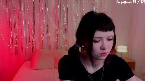 Mia online show from April 4, 12:42 am