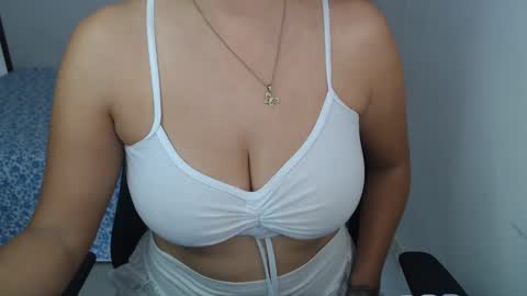 mary and charlie online show from February 10, 9:08 pm