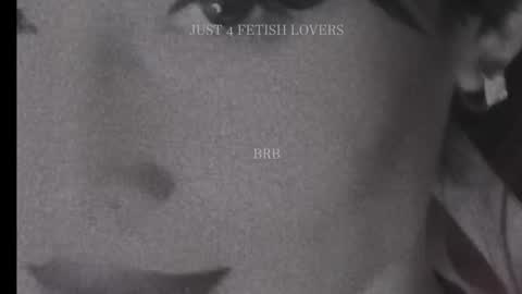 Snapshot of mydoc_lolac chatting on October 22, 11:04 pm Lola online show from October 22, 11:04 pm