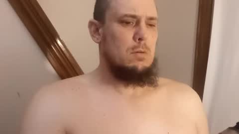 Snapshot of myjohnson5 chatting on February 24, 1:46 am Nope online show from February 24, 1:46 am