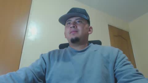myke_andrade online show from January 6, 5:19 am