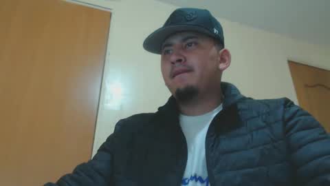 myke_andrade online show from January 18, 4:37 am