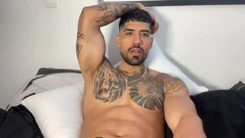 Snapshot of myke_esthetic chatting on September 8, 6:29 pm Myke esthetic online show from September 8, 6:29 pm