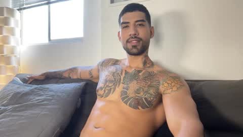 Snapshot of myke_esthetic chatting on January 31, 7:11 pm Myke esthetic online show from January 31, 7:11 pm