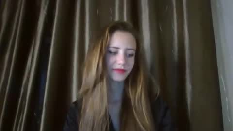 mylittle_flame online show from March 1, 2:52 pm