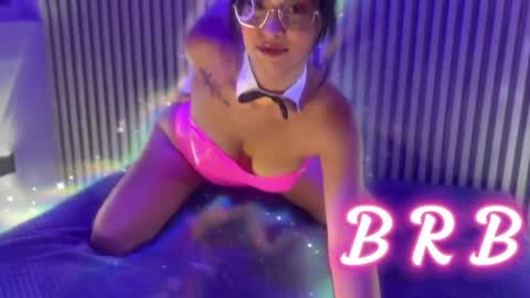 Snapshot of mylittle_princess chatting on April 21, 12:44 pm Kathe online show from April 21, 12:44 pm