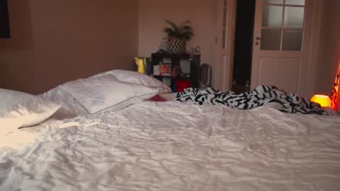 Sima online show from March 30, 11:11 am