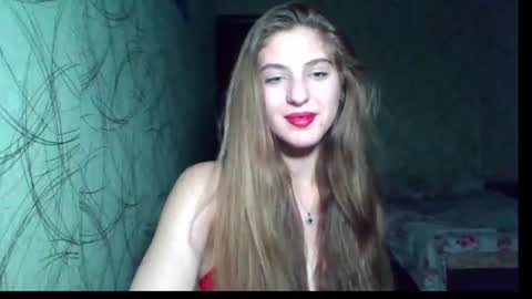 Snapshot of myst_secret chatting on June 28, 11:33 pm myst_secret online show from June 28, 11:33 pm