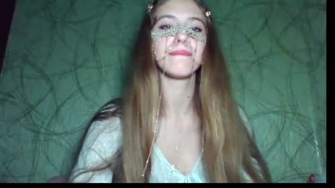 Snapshot of myst_secret chatting on July 30, 10:31 pm myst_secret online show from July 30, 10:31 pm