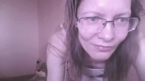 Snapshot of mysterious_blondy chatting on May 10, 6:40 am mysterious_blondy online show from May 10, 6:40 am