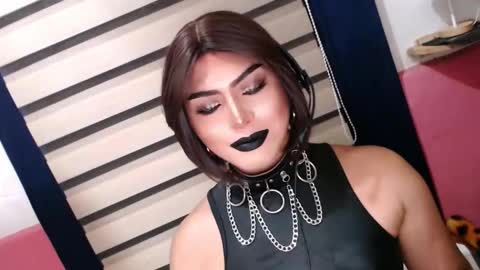 SUPPORT GODDESS TRISHA  AND DONT FORGET TO FOLLOW ME online show from April 25, 3:42 pm