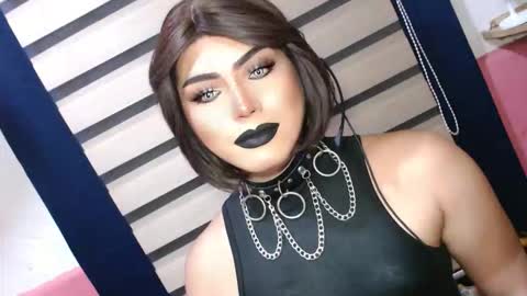 Snapshot of mysterious_diva chatting on May 21, 3:30 pm SUPPORT GODDESS TRISHA AND DONT FORGET TO FOLLOW ME online show from May 21, 3:30 pm
